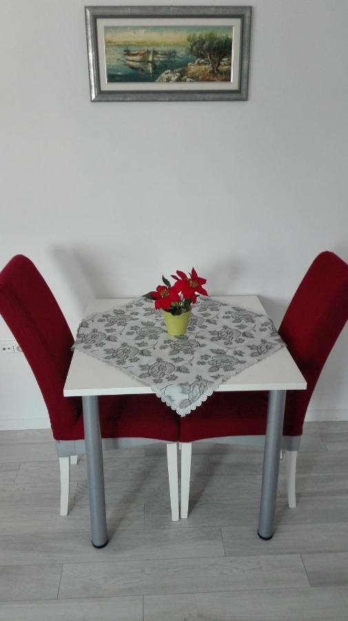 Flash Apartment ชิเบนิก ภายนอก รูปภาพ