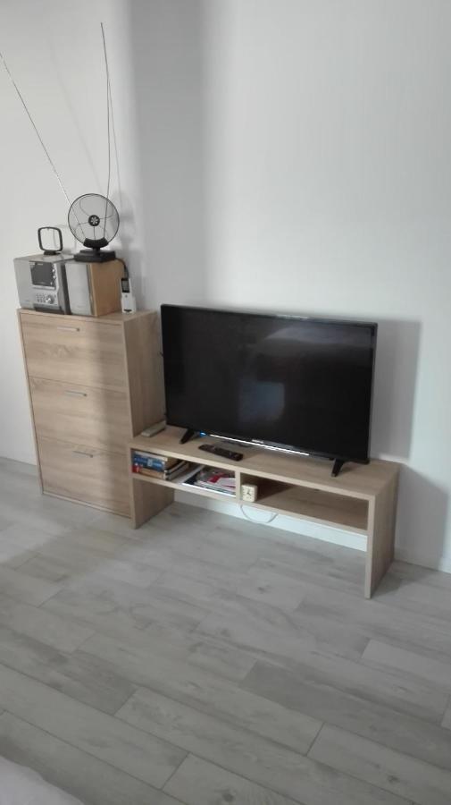 Flash Apartment ชิเบนิก ภายนอก รูปภาพ